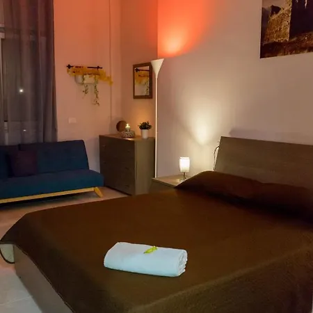Vintage Apartment